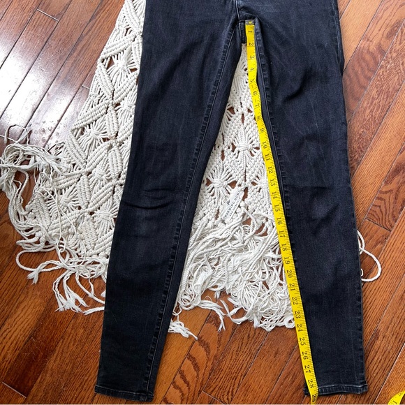 Madewell | 9” High Rise Skinny TALL - Picture 4 of 8